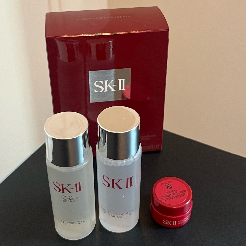 SK-II 3pc skincare Set Eye Cream/Facial Treatment Essence & Lotion New in box！